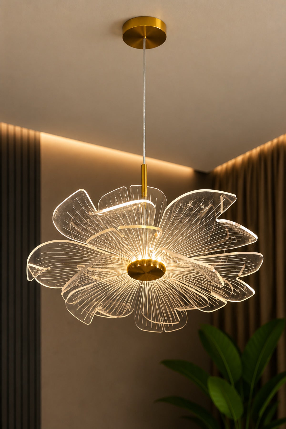 Melek Gold Pendant Light